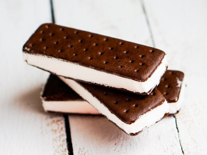 ice cream sandwich