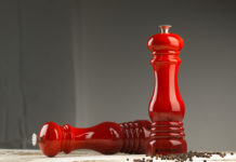 Nieuw in gamma Le Creuset: peper-en zoutmolens le creuset pepermolen