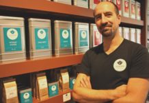 Interview: Dirk Synaeve ; een man met een passie voor thee dirk synaeve teastation