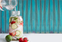Recept: aardbei-komkommer water aardbei komkommer water
