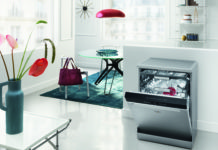 Het kan: de vaat proper, droog en ecologisch gewassen in 1 uur