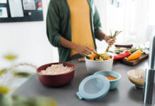 Mepal steekt z’n aanbod in een Nordic Berry jasje pe