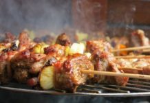 Vous pensez qu’il est temps de remplacer la grille de votre barbecue ? Cook’in Garden a la solution qu’il vous faut !