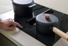 ELICA integreert afzuiging in compacte kookplaat voor kleine ruimtes