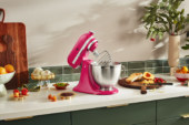 KitchenAid verrast met Hibiscus, kleur van het jaar 2023