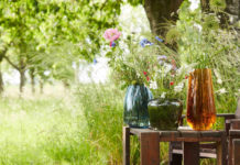 Point-Virgule zet de bloemetjes buiten!