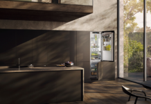 Liebherr viert zijn 75-jarig bestaan tijdens de Küchenmeile van 21-27 september 2024 in Löhne, Duitsland, waar het zijn nieuwste innovaties presenteert.