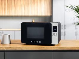 Smeg brengt stijl in je keuken met nieuwe retro vrijstaande microgolfovens