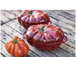 Staub brengt kleur en karakter op tafel met speelse mini cocottes