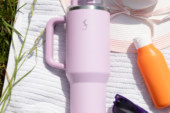 LURCH Big Cup: 1,2 liter drinken binnen handbereik